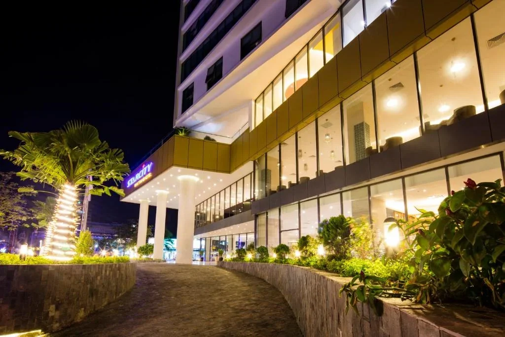 Khách sạn StarCity Hotel Nha Trang