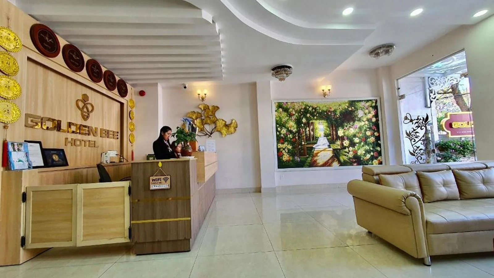 Khách sạn Golden Bee Hotel Đà Lạt