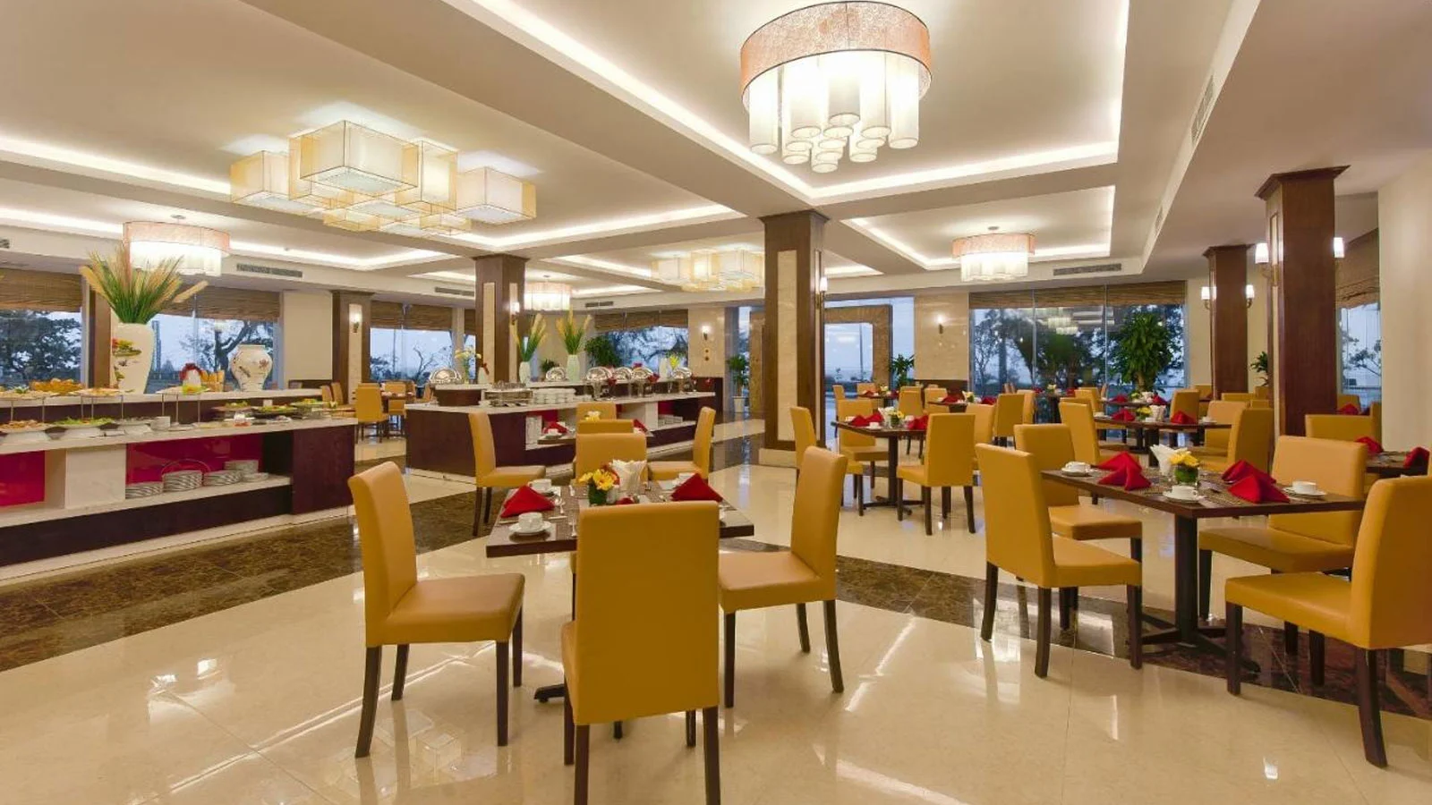 Khách sạn Mường Thanh Holiday Quảng Bình Hotel