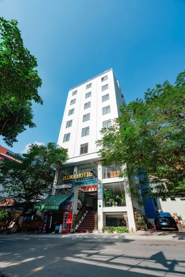 Khách sạn Cát Bà Flora Hotel