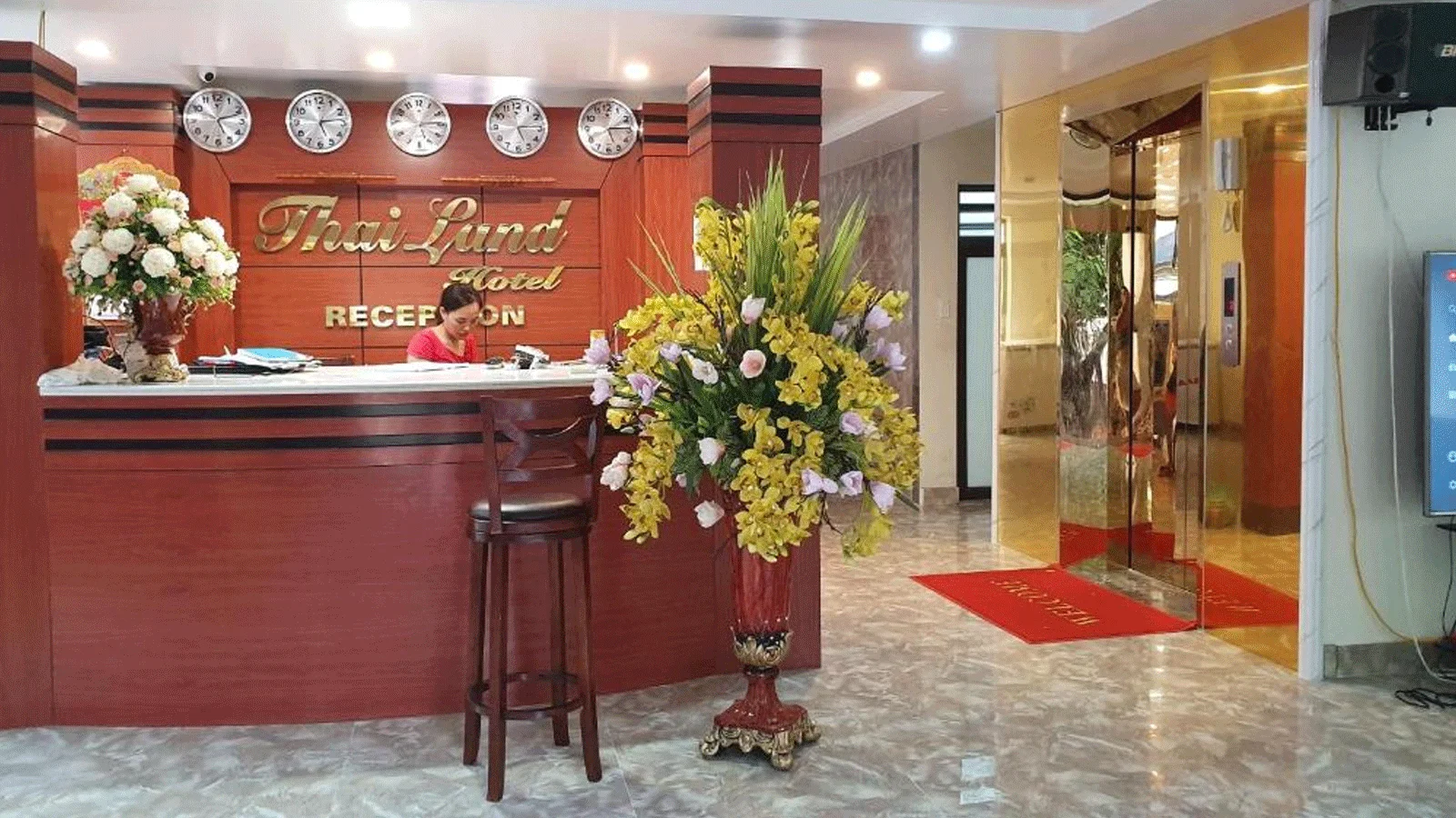 Khách sạn Thailand Hotel Cát Bà