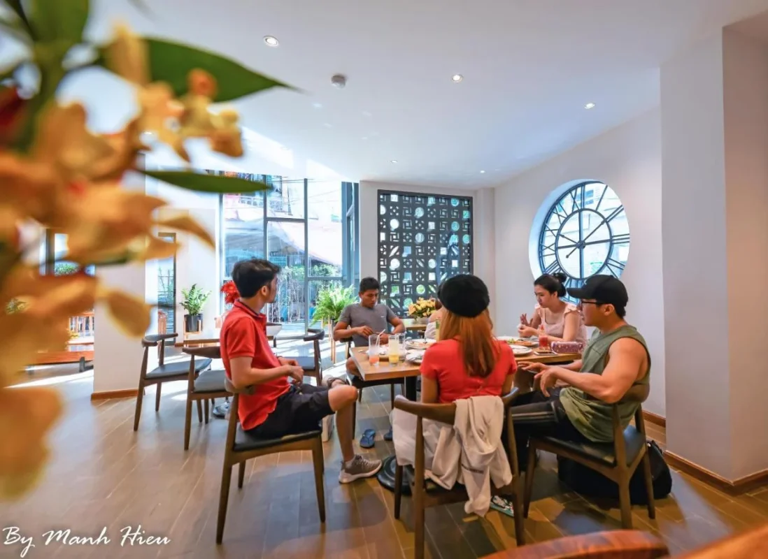 Khách sạn Mojzo Inn Boutique Hotel Nha Trang