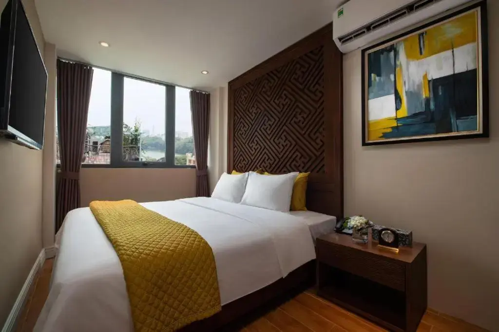 Khách sạn Hà Nội Lakeside Premium Hotel