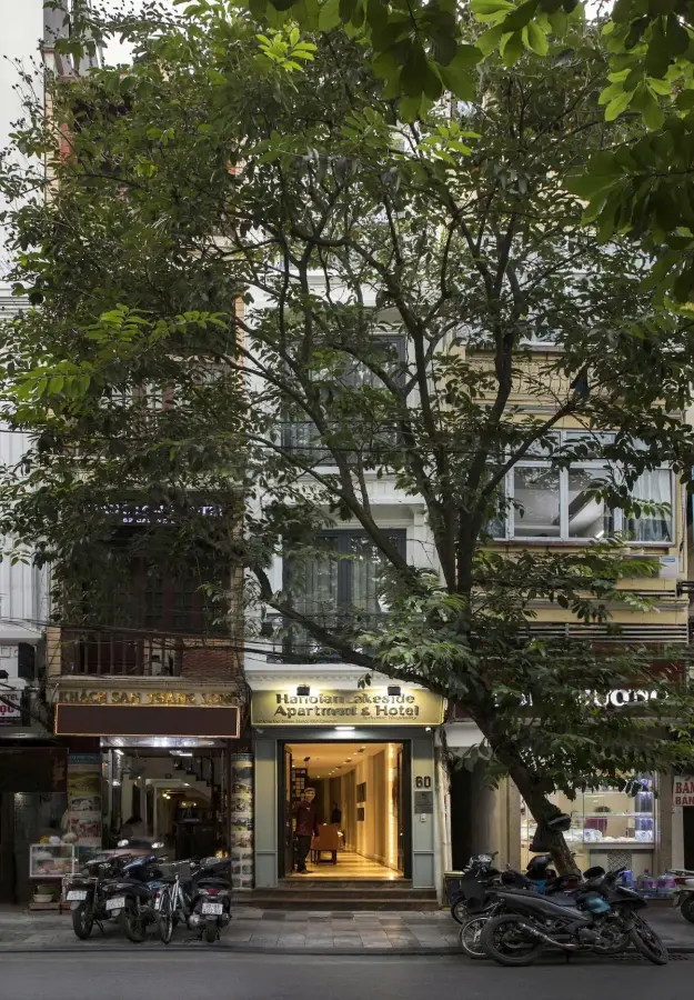 Khách sạn Hà Nội Lakeside Premium Hotel