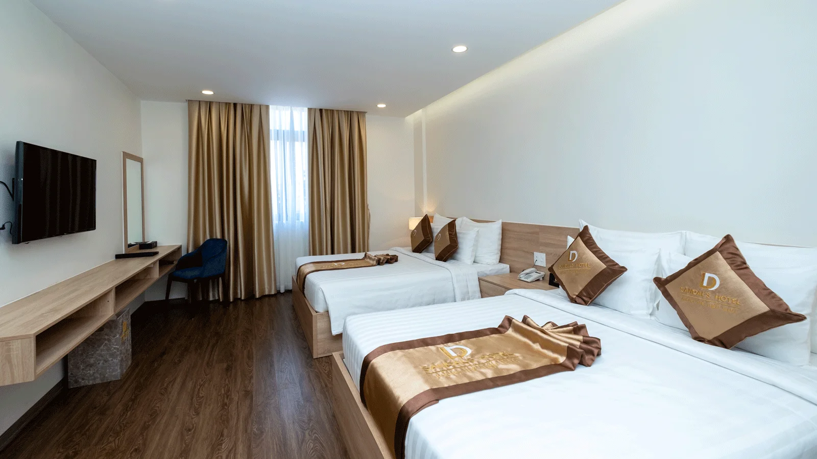 Khách sạn Sandals Star Hotel Lâm Đồng