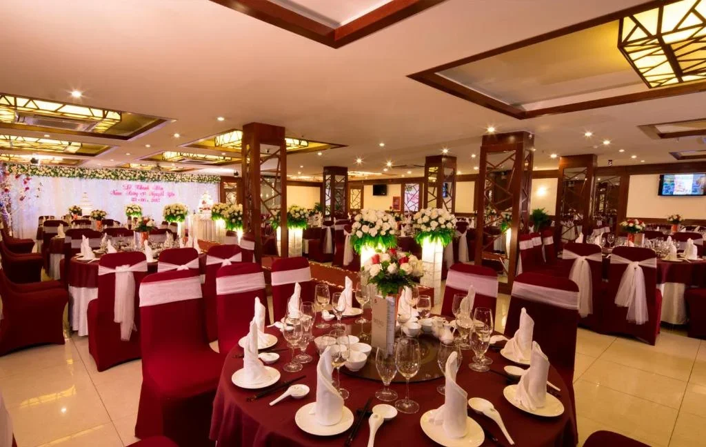 Khách sạn Viễn Đông Hotel Hồ Chí Minh