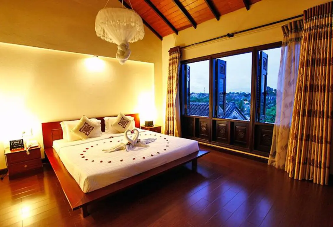 Long Life Riverside Hotel Hội An