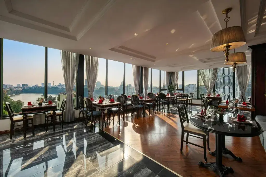Khách sạn Lucien Hotel & Spa Hà Nội
