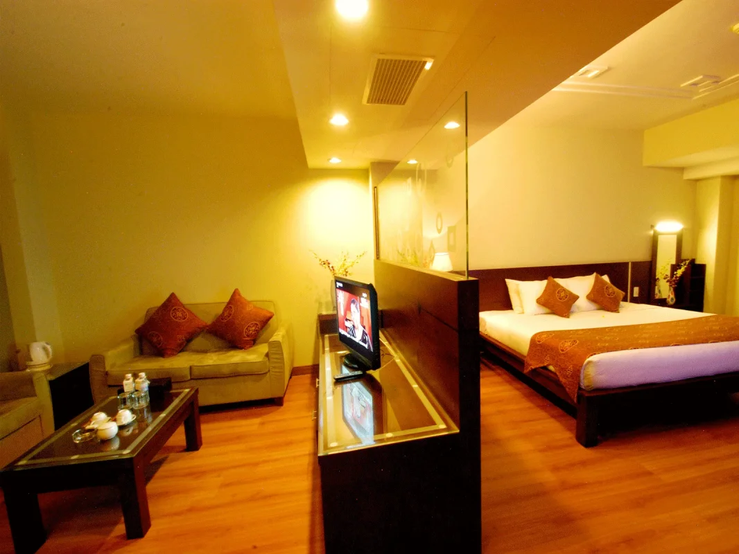 Khách sạn Asia Paradise Hotel Nha Trang
