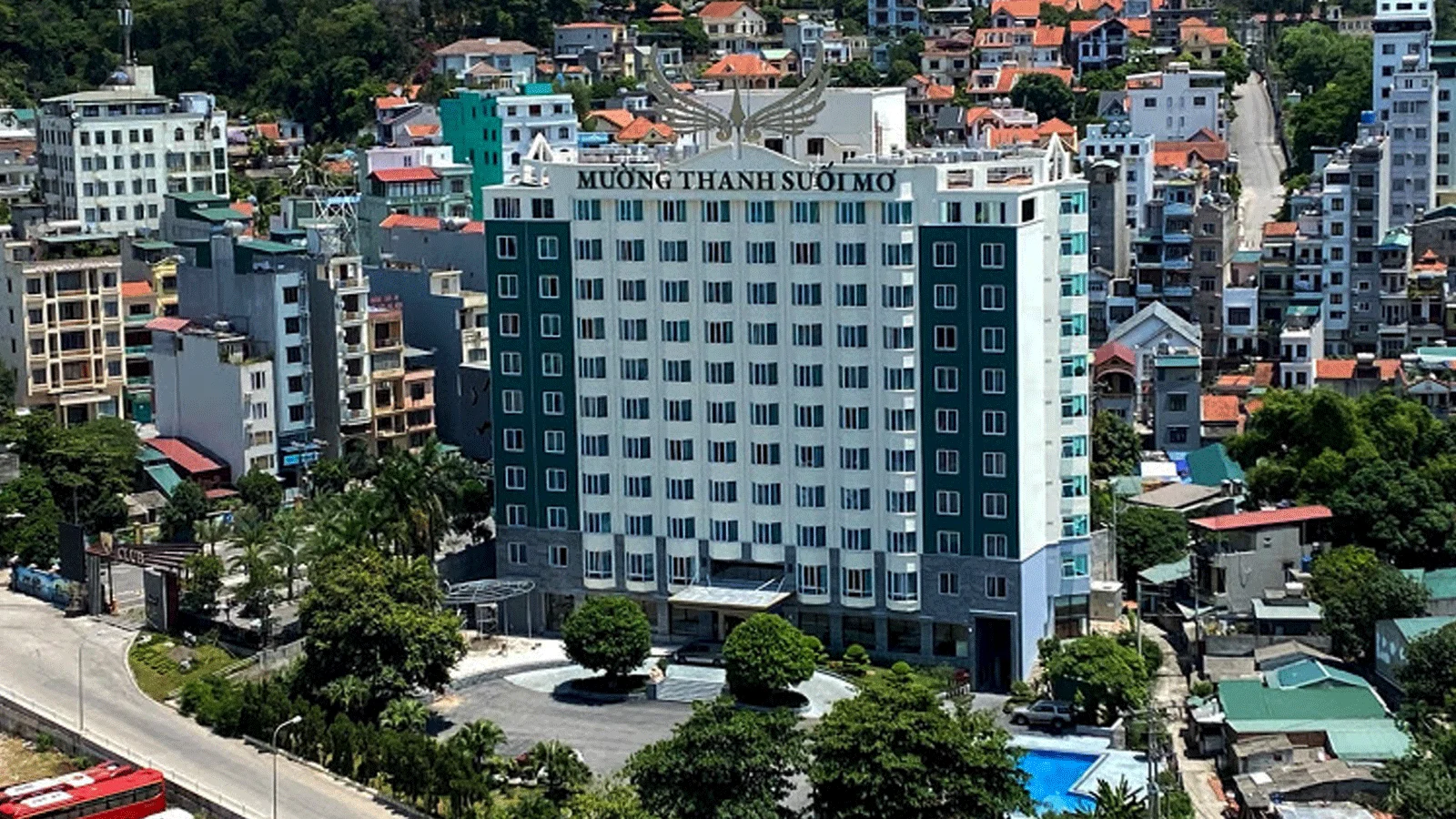 Khách sạn Mường Thanh Holiday Suối Mơ Hạ Long