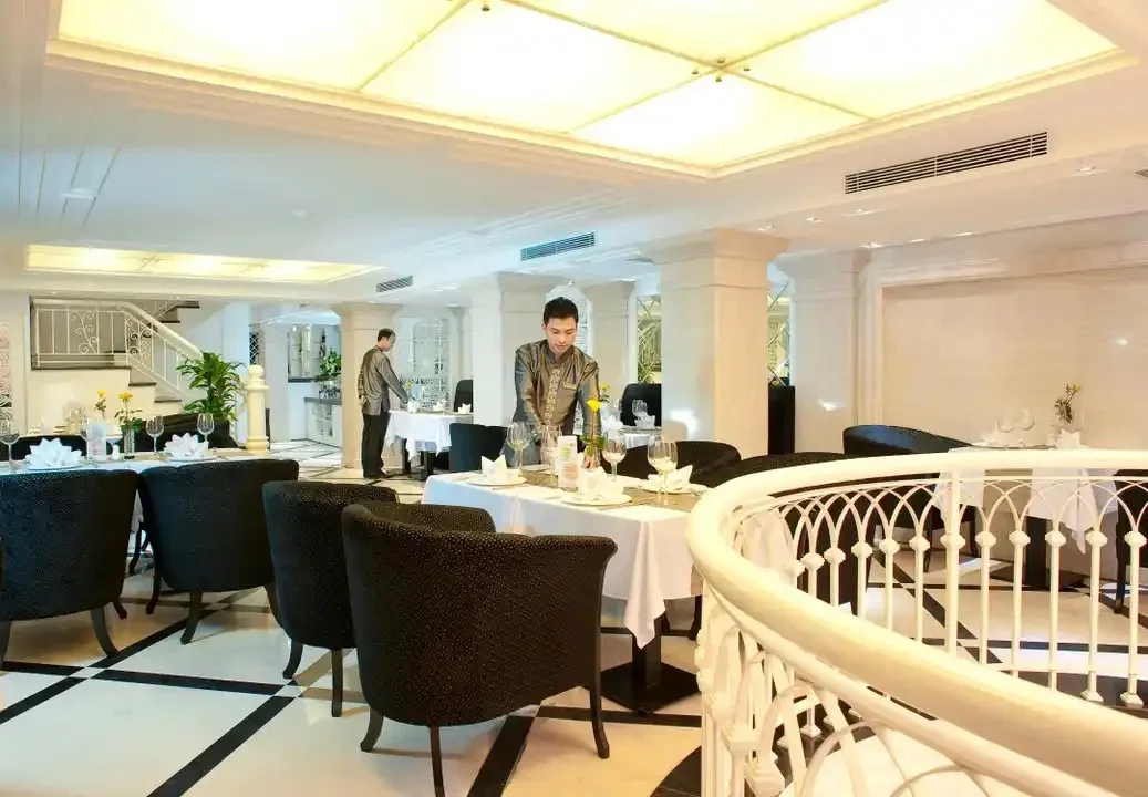 Khách sạn Victor Gallery Hotel & Spa Hà Nội