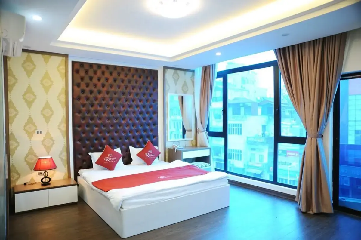 Khách sạn The Royal Hotel Hà Nội