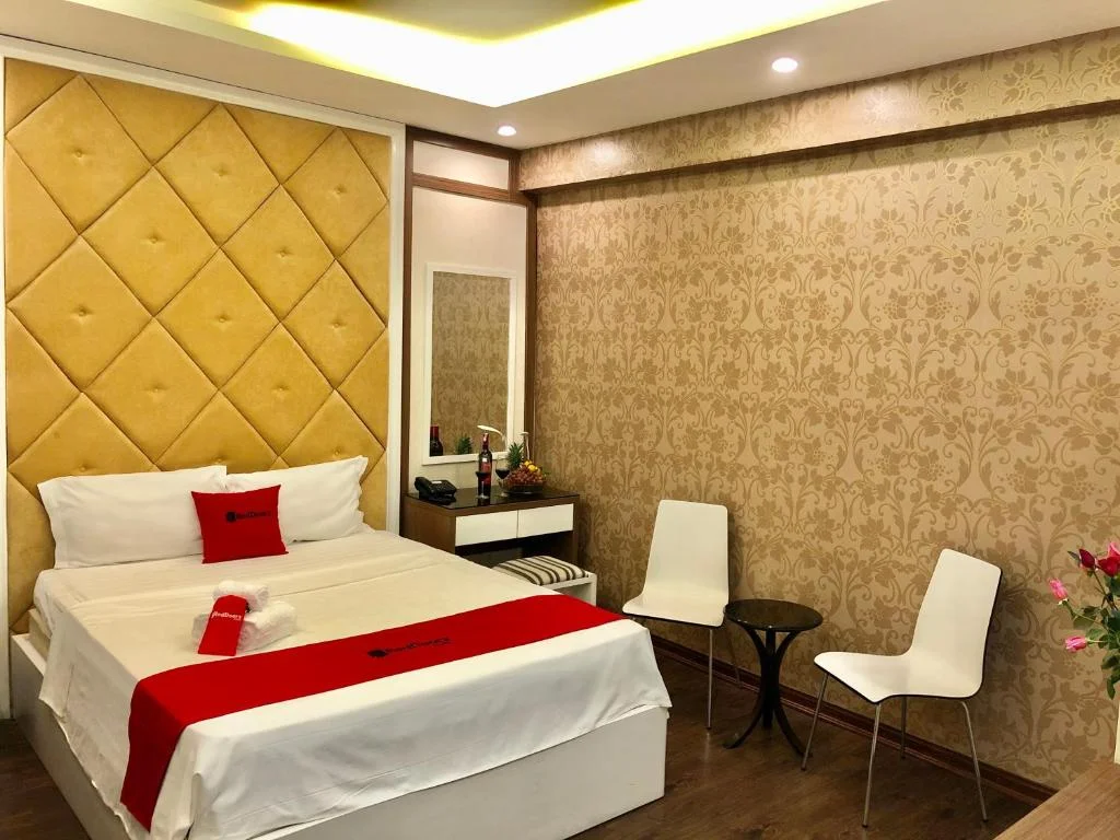 Khách sạn The Royal Hotel Hà Nội
