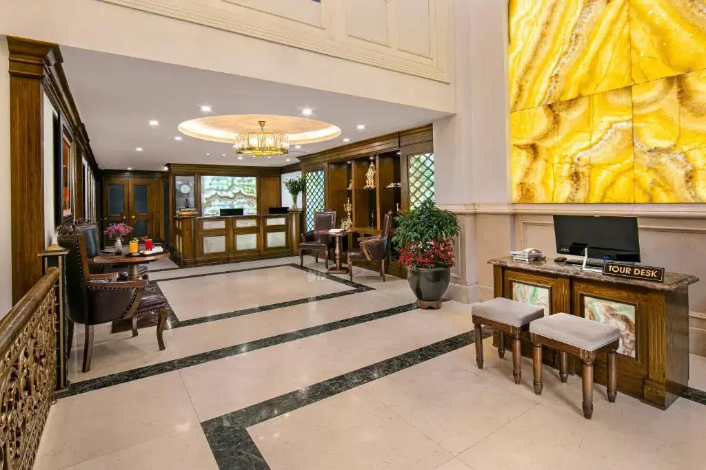 Khách sạn Dal Vostro Hotel & Spa Hà Nội
