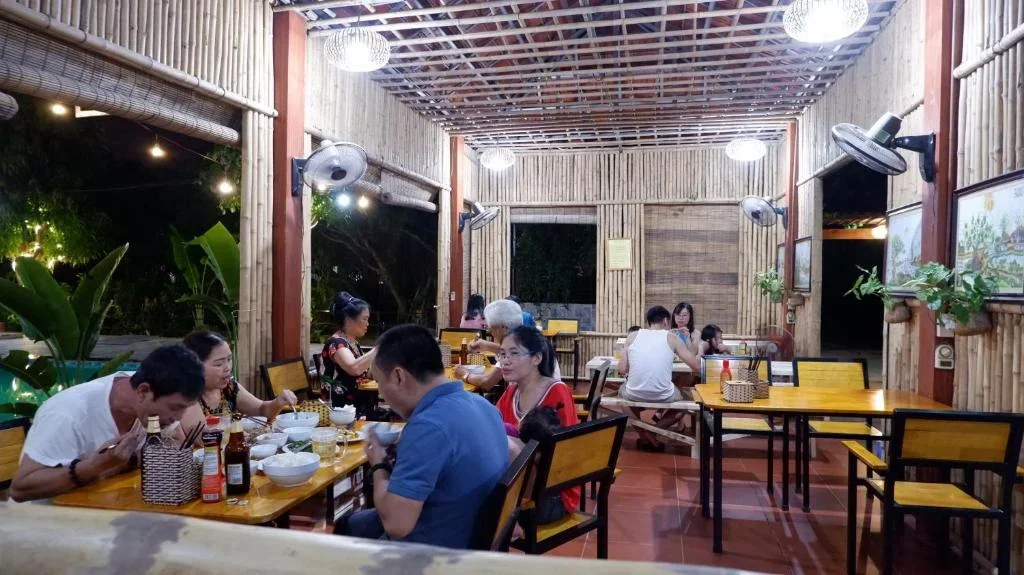 Ninh Bình Mountain Side Homestay & Cafe
