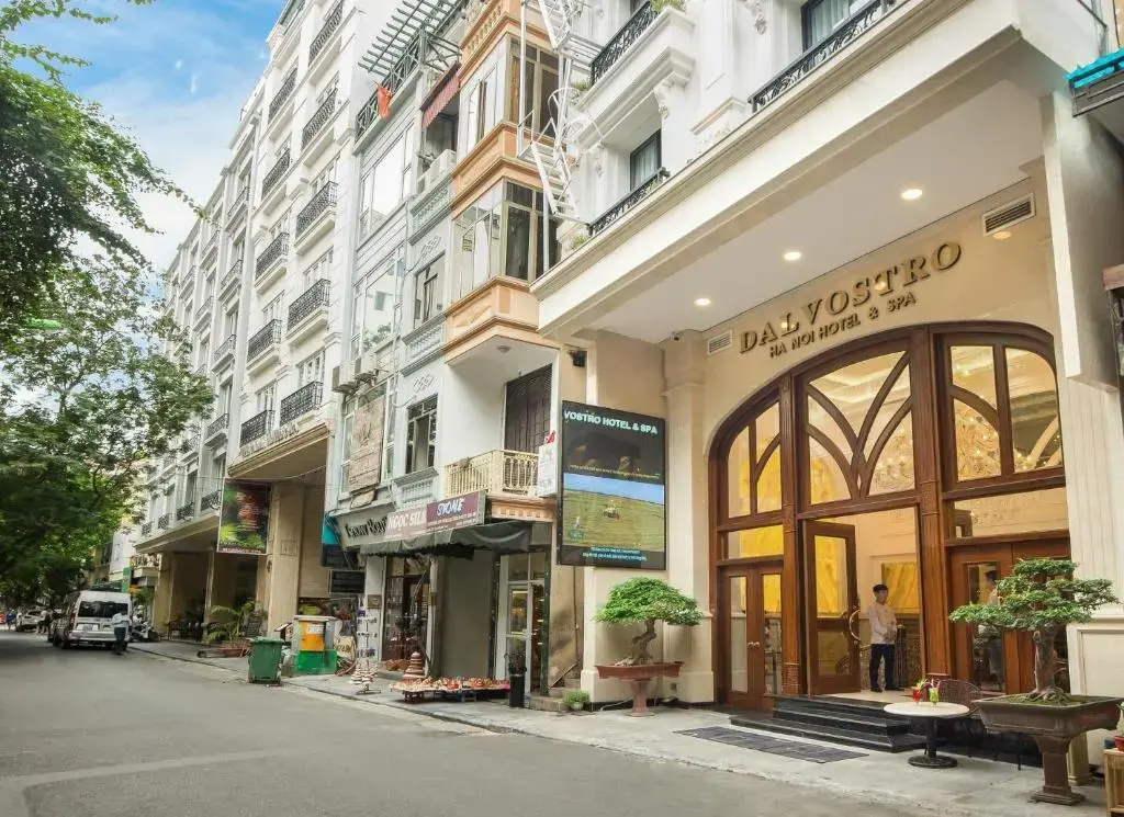 Khách sạn Dal Vostro Hotel & Spa Hà Nội
