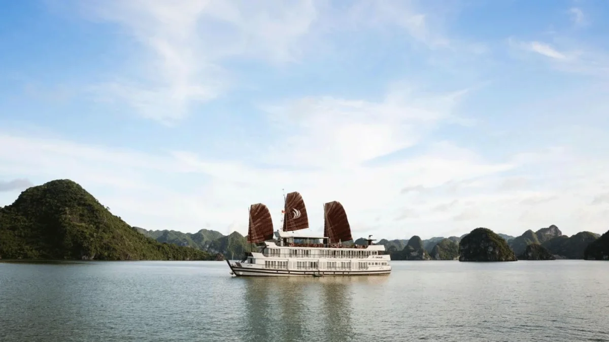 Du thuyền Glory Legend Cruises Hạ Long