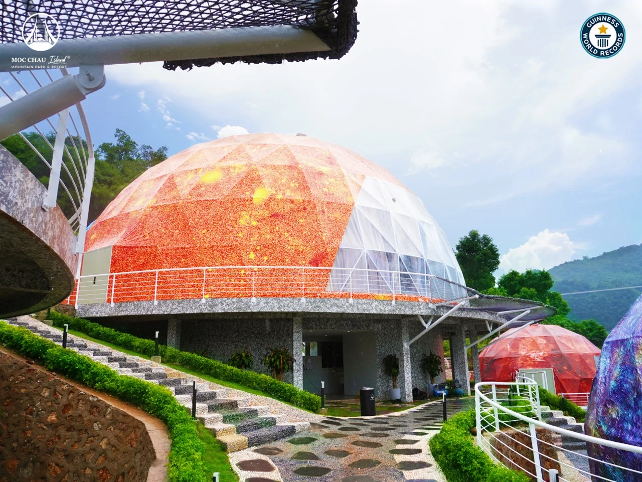 Khách sạn Mộc Châu Island Mountain Park And Resort - The Bullet Hotel