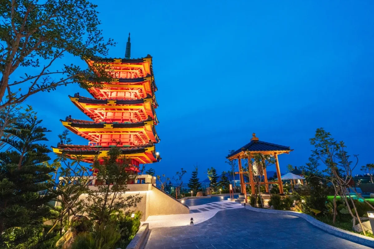 Mikazuki Japanese Resorts & Spa Đà Nẵng
