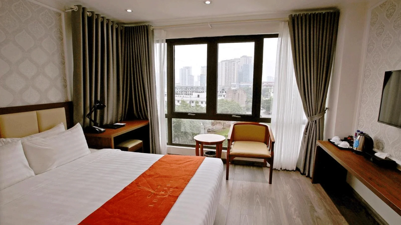 Khách sạn Luckful Hotel Hà Nội