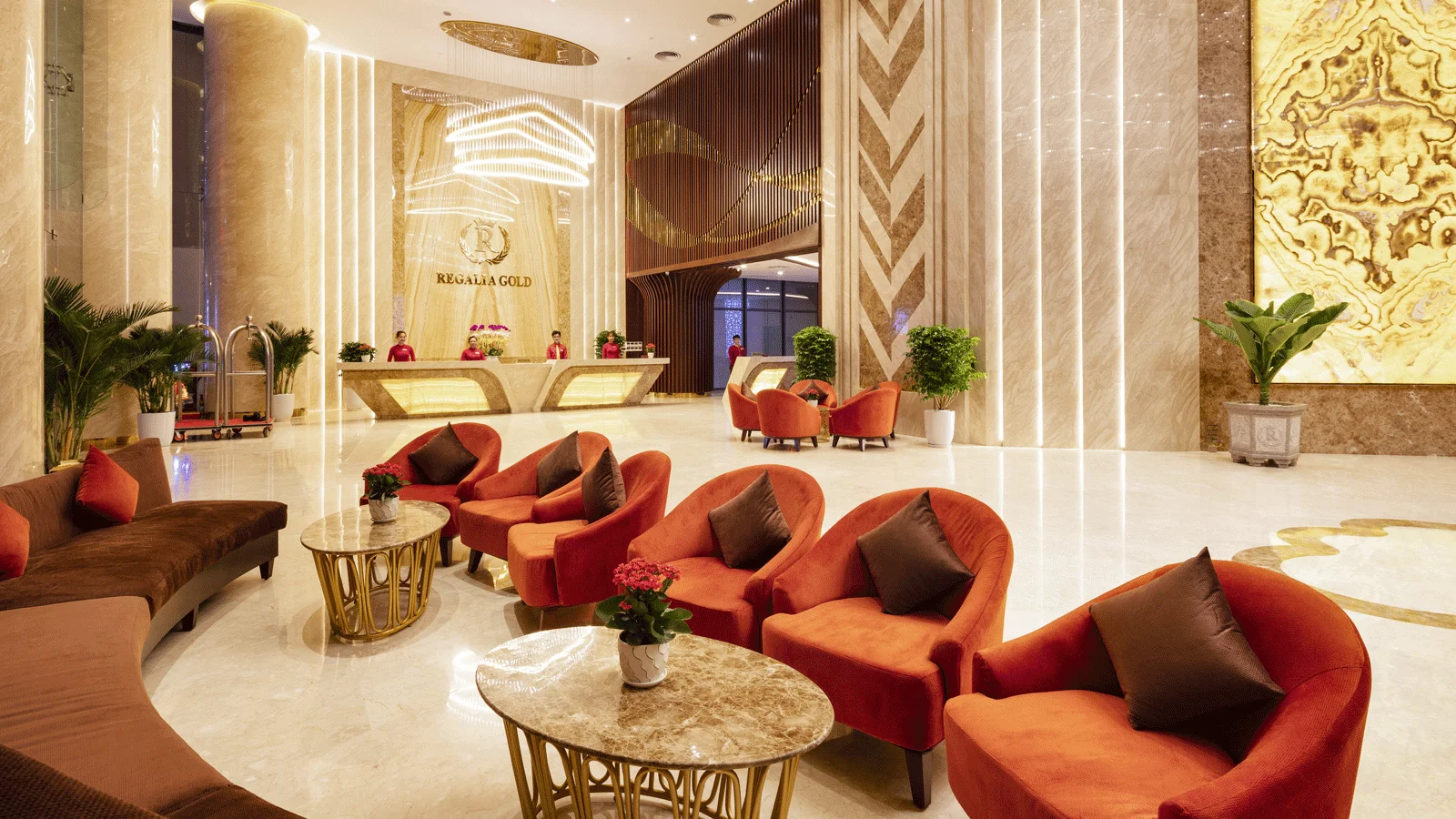 Khách sạn Regalia Gold Hotel Nha Trang