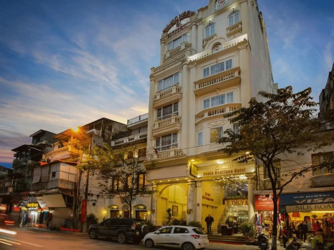 Khách sạn Kén Hotel by Connek Hà Nội