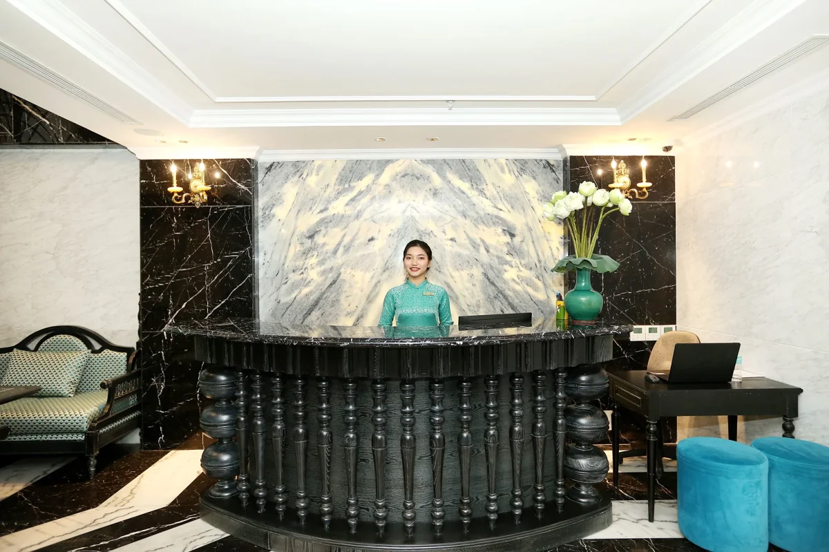 Khách sạn Hà Nội Emerald Waters Hotel & Spa