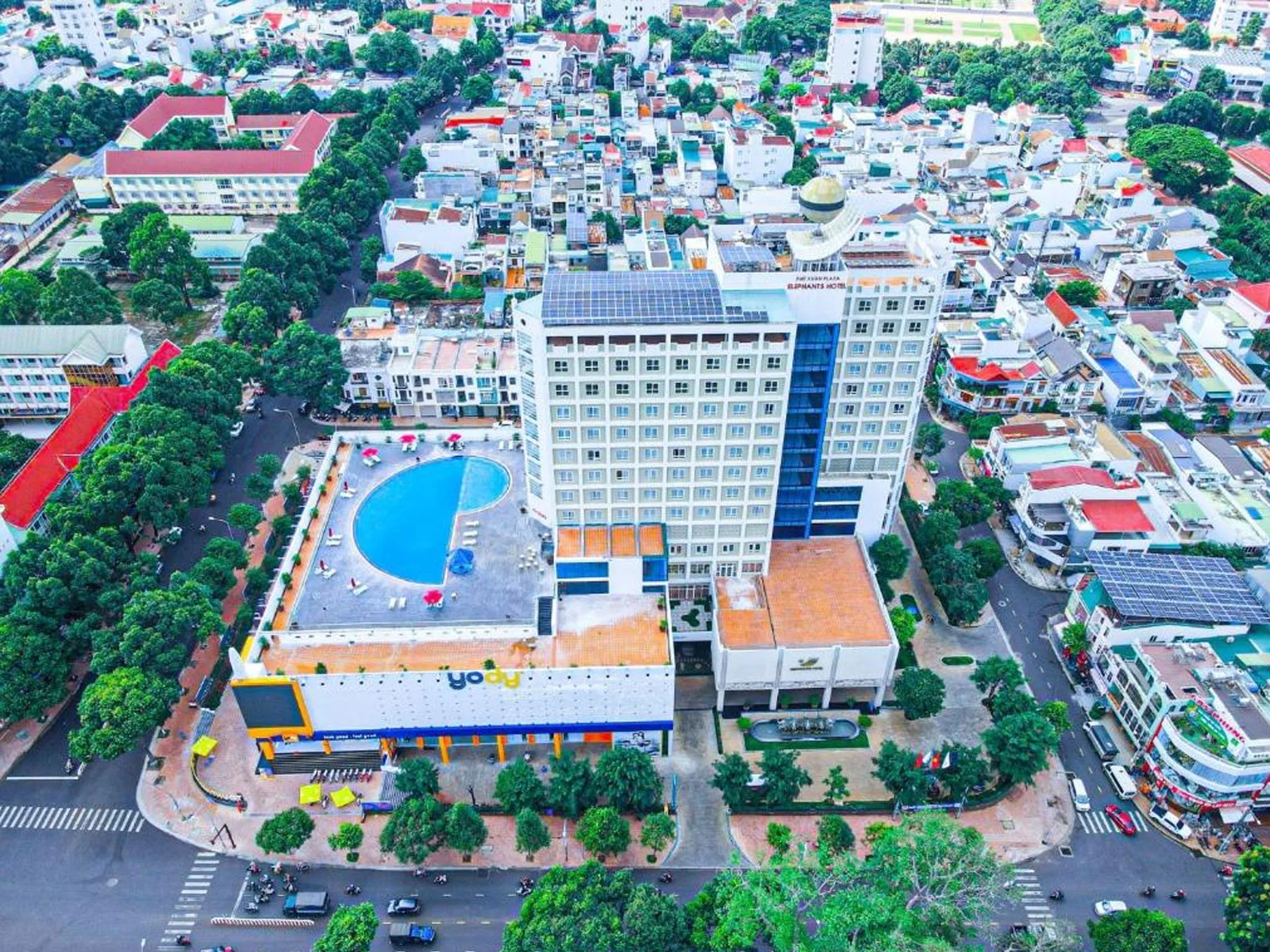 Khách sạn Elephants Hotel Buôn Ma Thuột