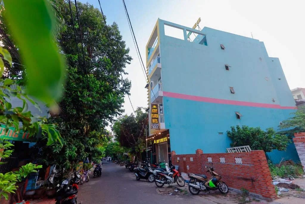 Khách sạn Sunny Flower Hotel Quy Nhơn