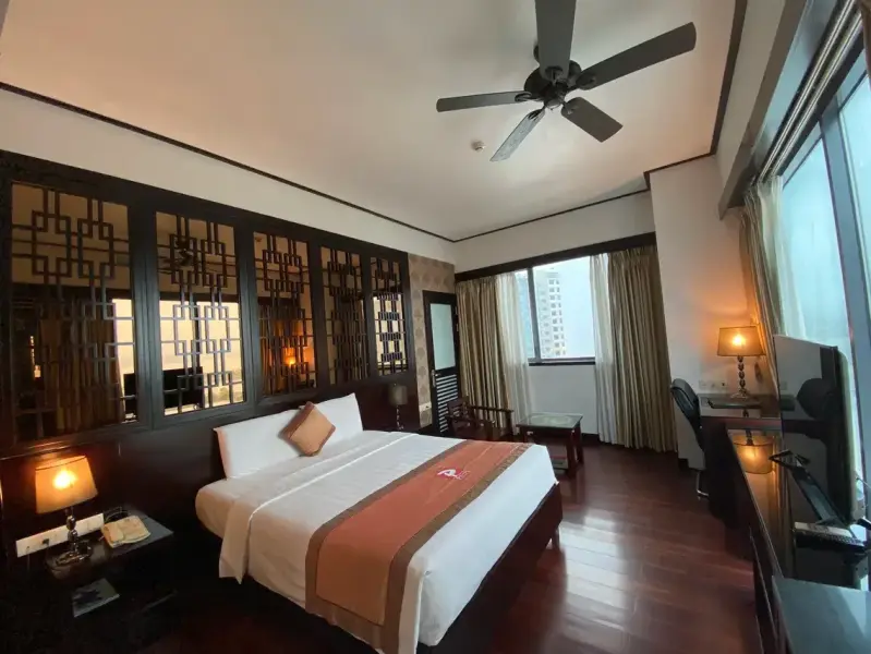 Hạ Long Palace Hotel