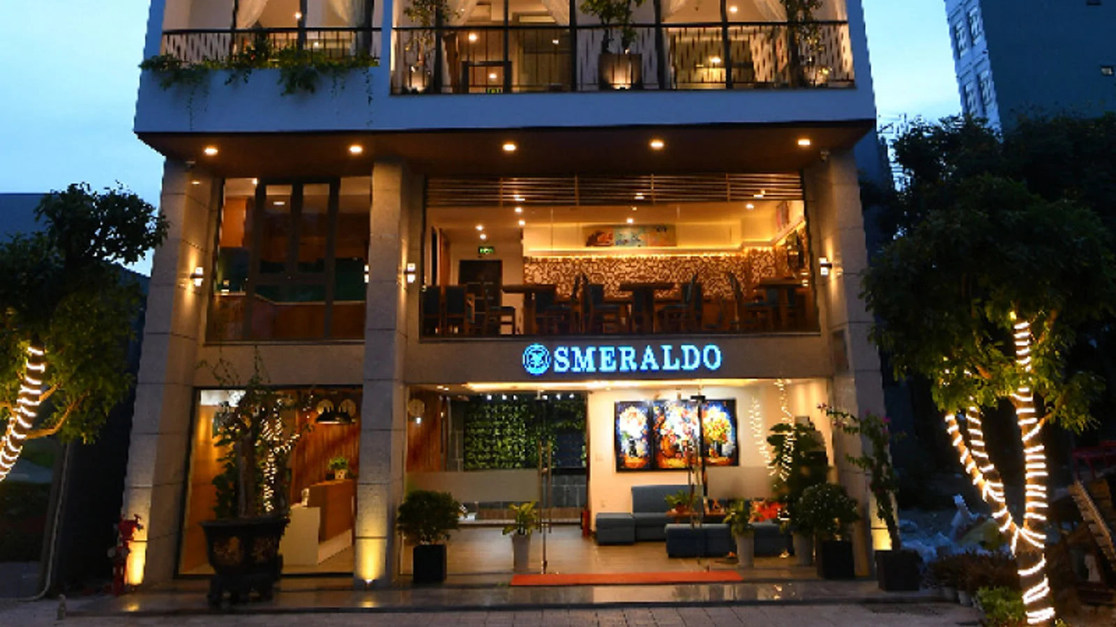Khách sạn Smeraldo Hotel And Apartment Đà Nẵng