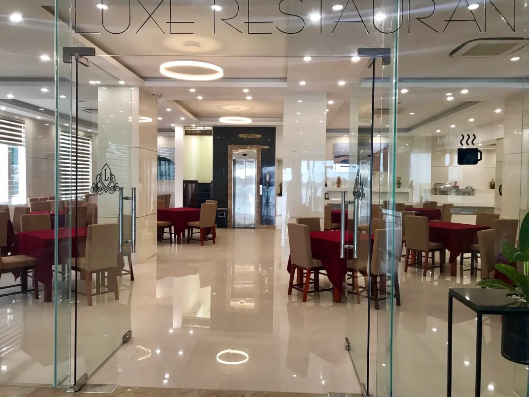 Khách sạn Luxe Hotel Quảng Bình