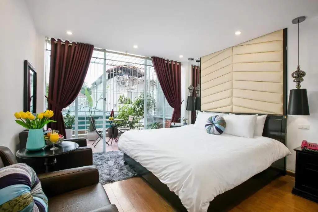 Khách sạn Splendid Holiday Hotel Hà Nội