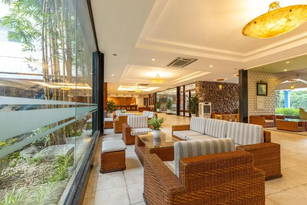 Khách sạn Thắng Lợi Hotel Hà Nội