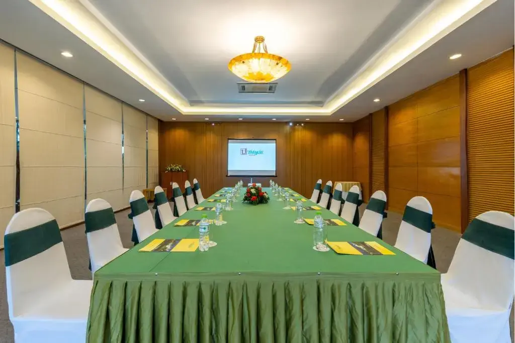 Khách sạn Thắng Lợi Hotel Hà Nội
