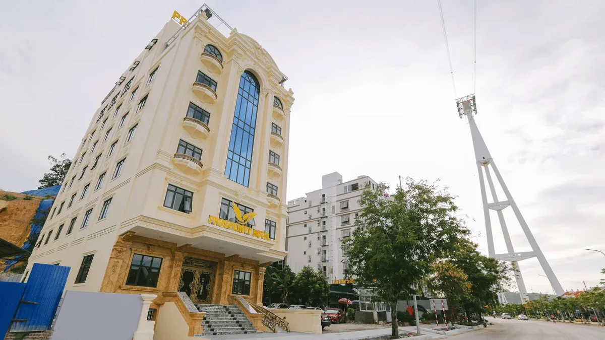 Khách sạn Prosperity Hotel Hạ Long