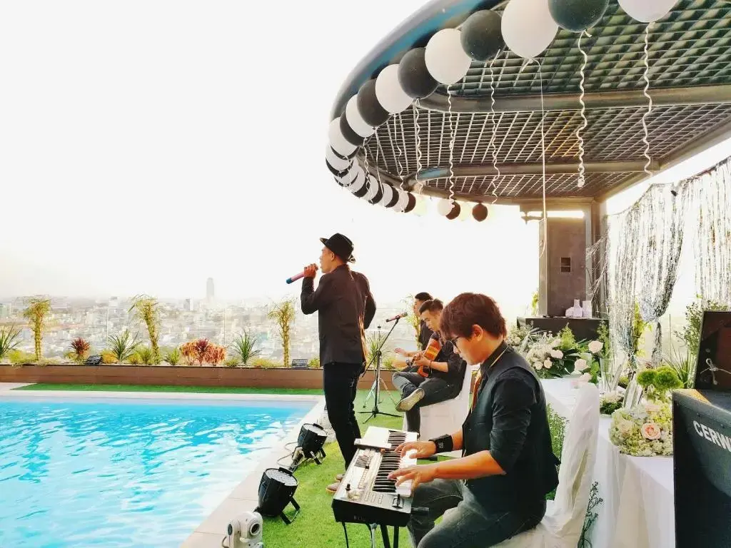 Khách sạn Holiday One Hotel Cần Thơ