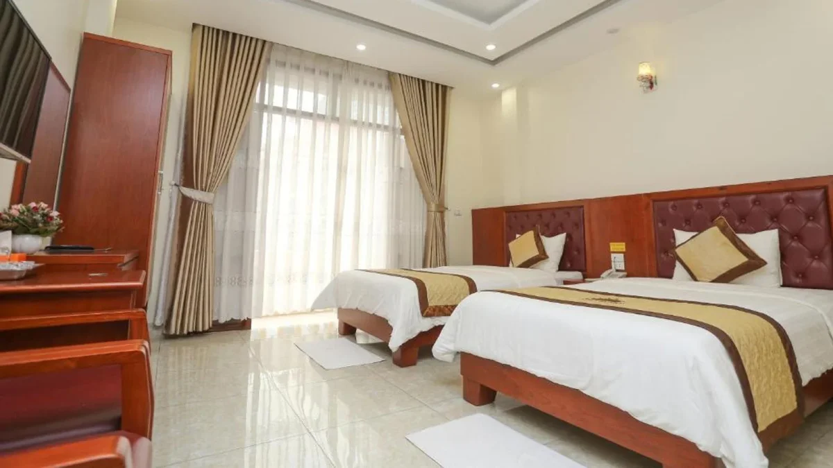 Khách sạn Sunny Hạ Long Hotel