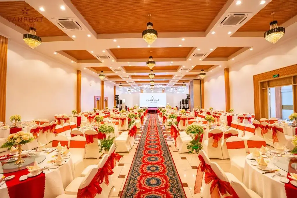 Khách sạn Vạn Phát Riverside Hotel Cần Thơ