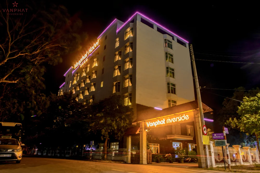 Khách sạn Vạn Phát Riverside Hotel Cần Thơ
