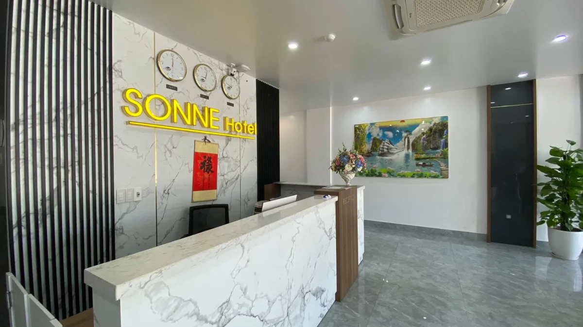 Khách sạn Sonne Hotel Quảng Bình