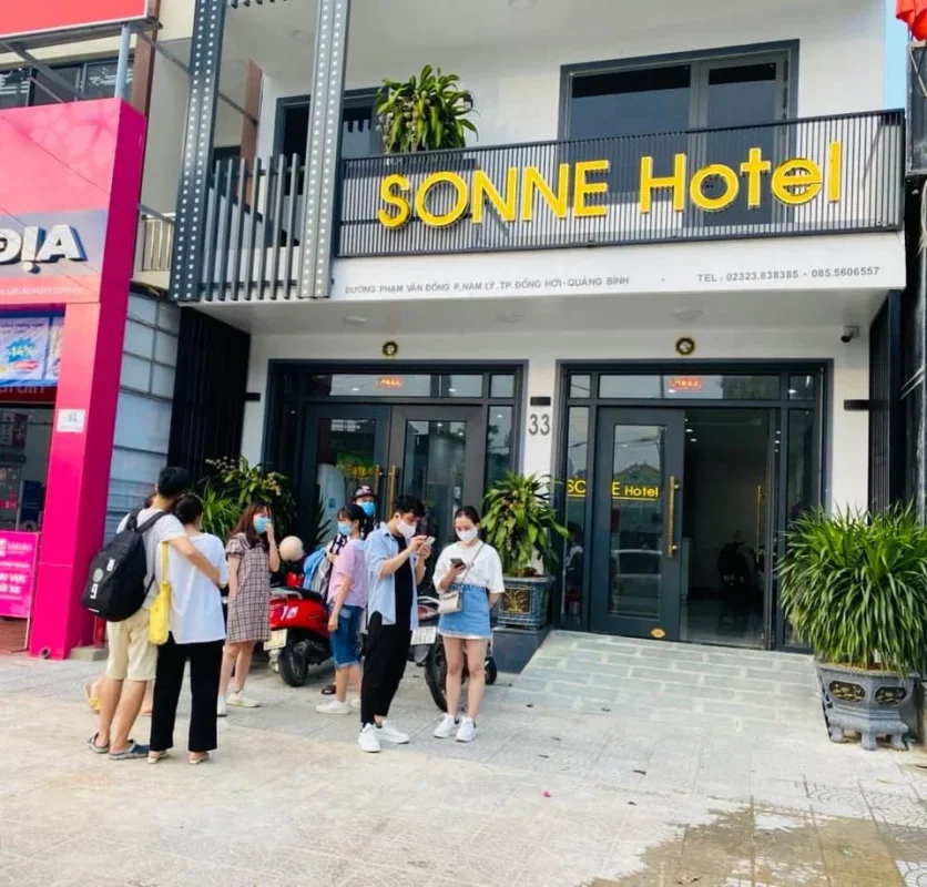 Khách sạn Sonne Hotel Quảng Bình
