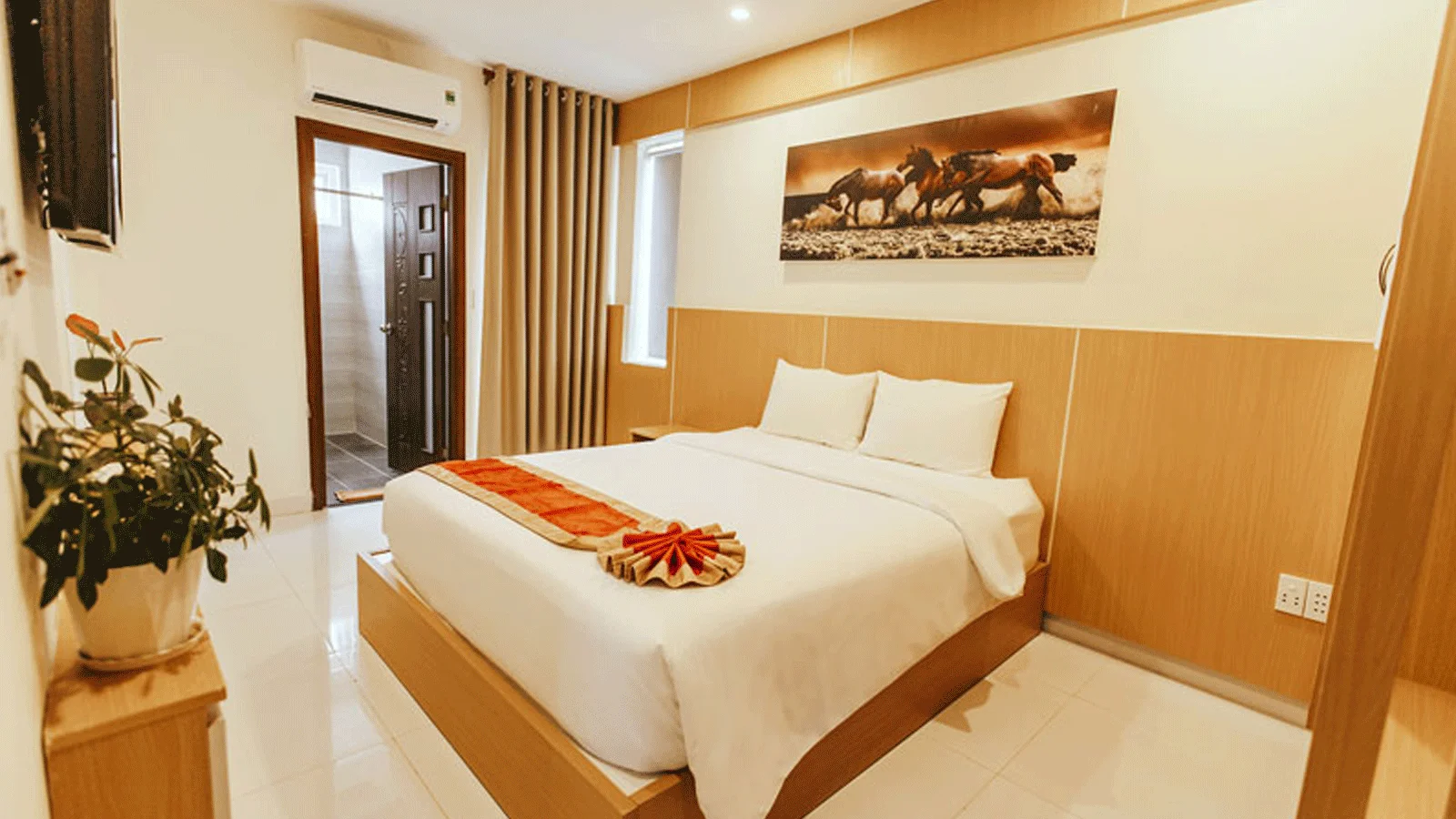 Khách sạn Côn Sơn Hotel Côn Đảo Bà Rịa - Vũng Tàu