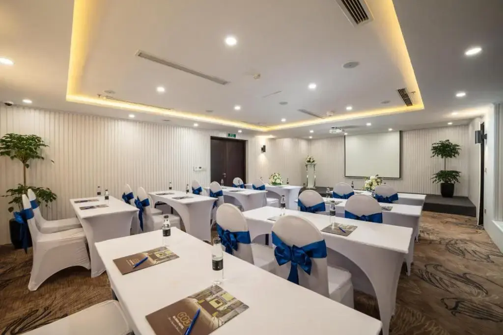 Khách sạn FTE Ba Đình Hotel Hà Nội