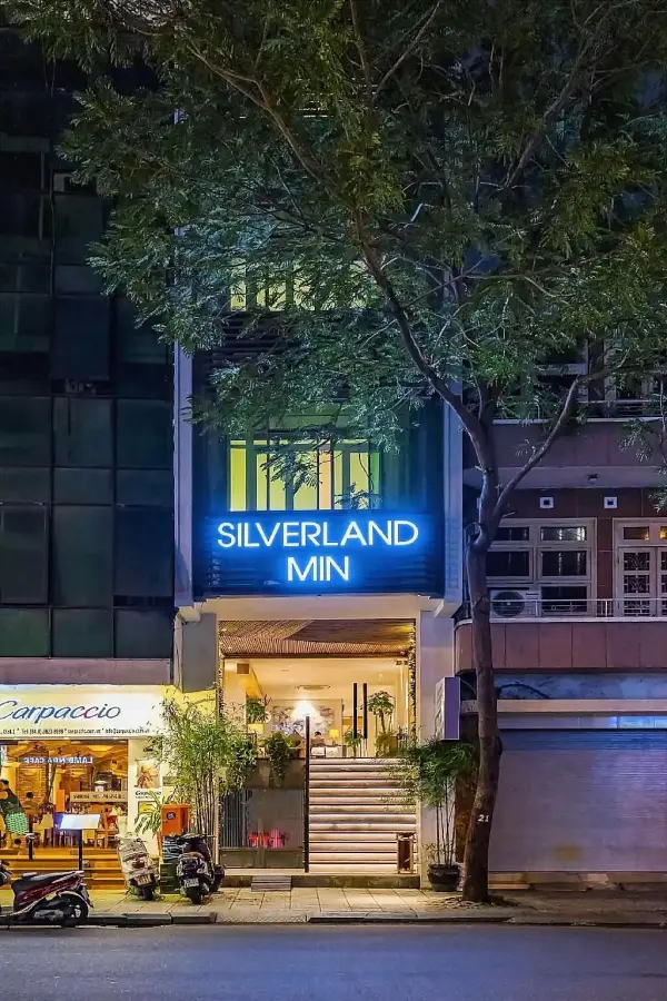 Khách sạn Silverland Min Hotel Hồ Chí Minh