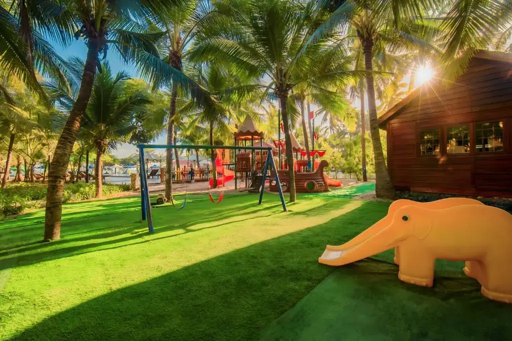 Sea Lion Beach Resort & Spa Mũi Né