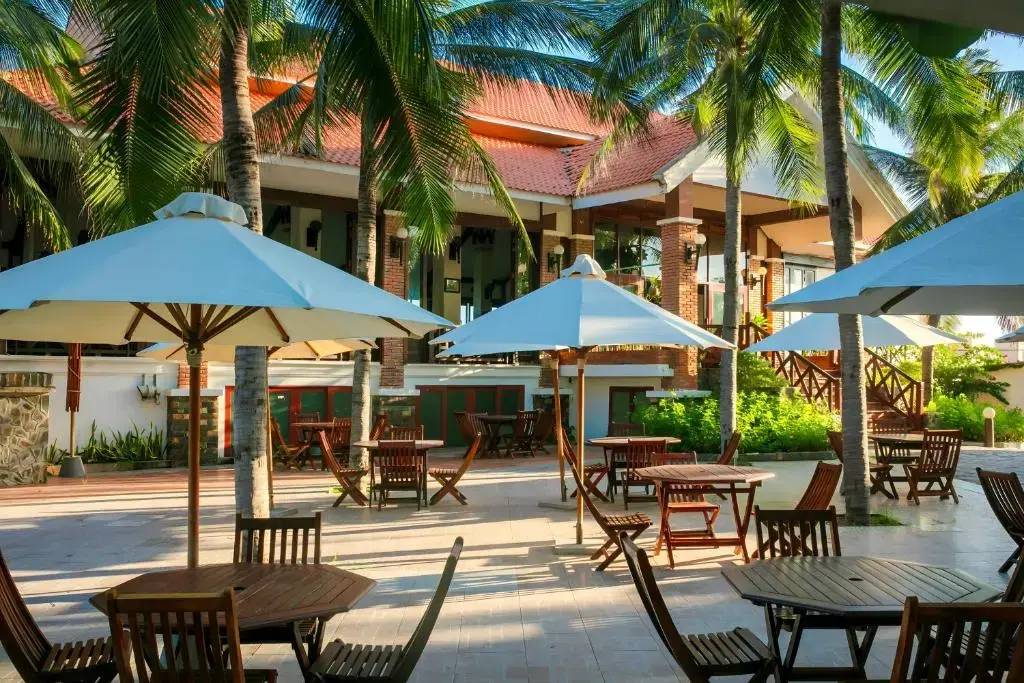 Sea Lion Beach Resort & Spa Mũi Né