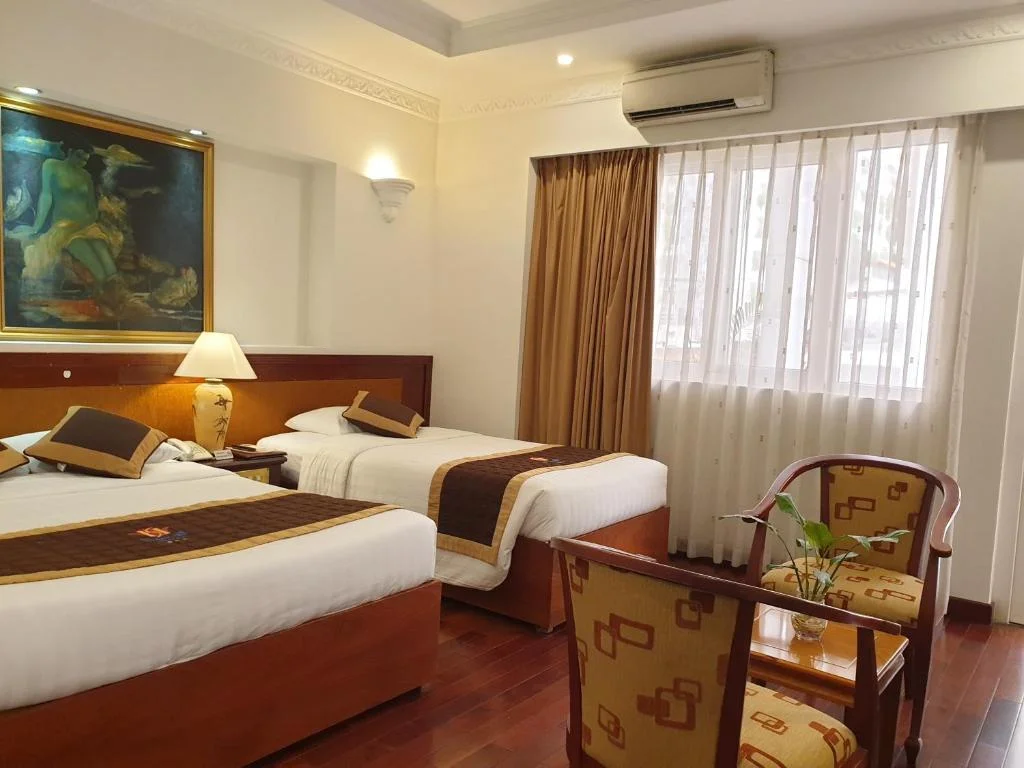 Khách sạn Hương Sen Hotel Hồ Chí Minh