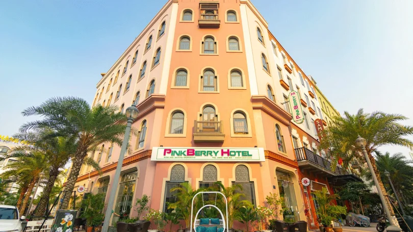 Pink Berry Hotel Hạ Long