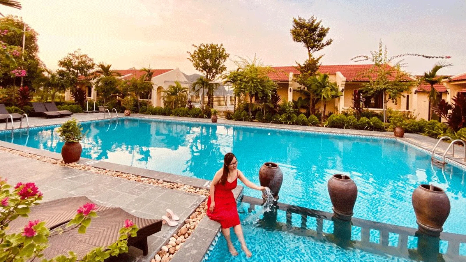 Khách sạn Đồng Nê Tam Cốc Hotel & Resort Ninh Bình